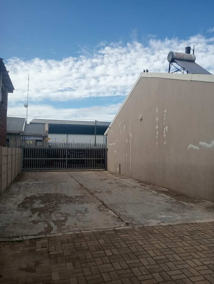 Commercial Property for Sale in Humansdorp Eastern Cape